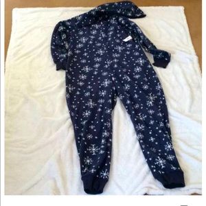 Old Navy 1 piece Snowstar, Blue/White. Size  XS,  Pajamas.